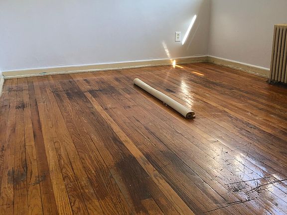 2nd image of 291 N Clinton St APT B
