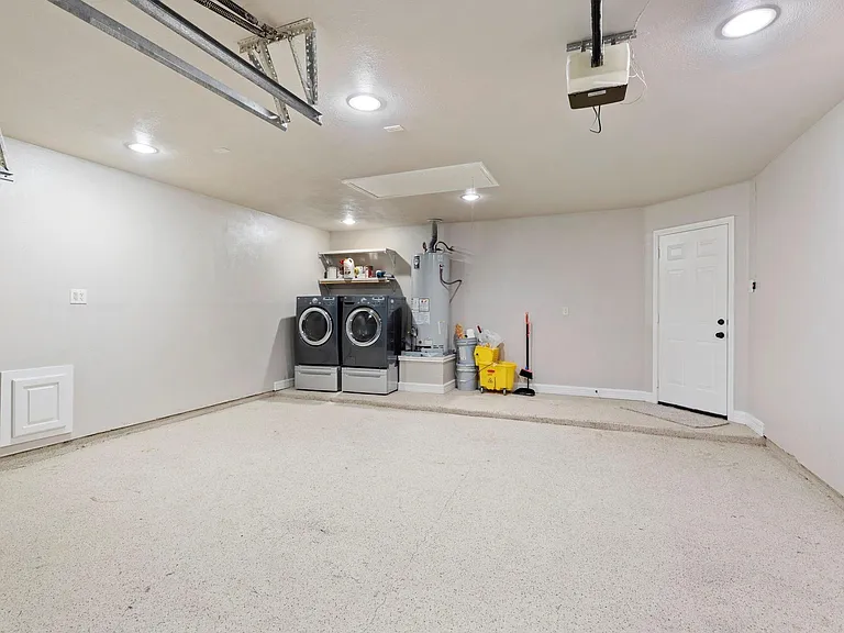 21435 Deerhaven Dr — Photo 23