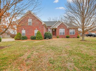 1032 Grider Dr, Gallatin, TN 37066