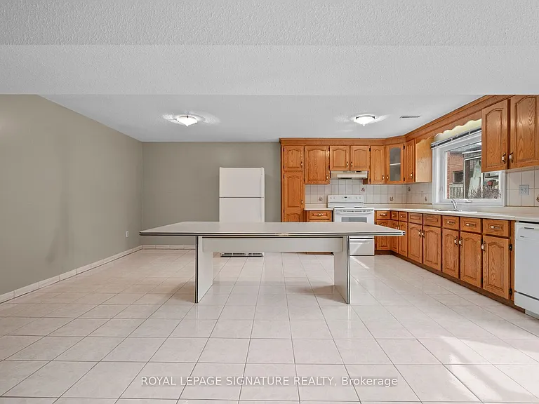 5 Acacia Ave — Photo 38