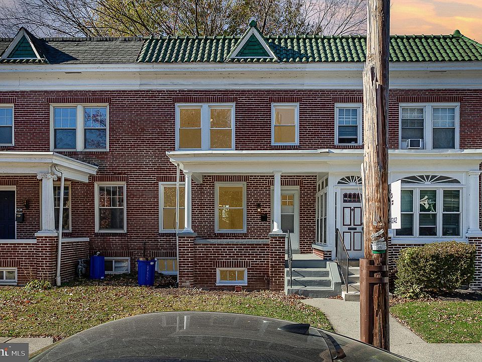 1st image of 2436 N 4th St