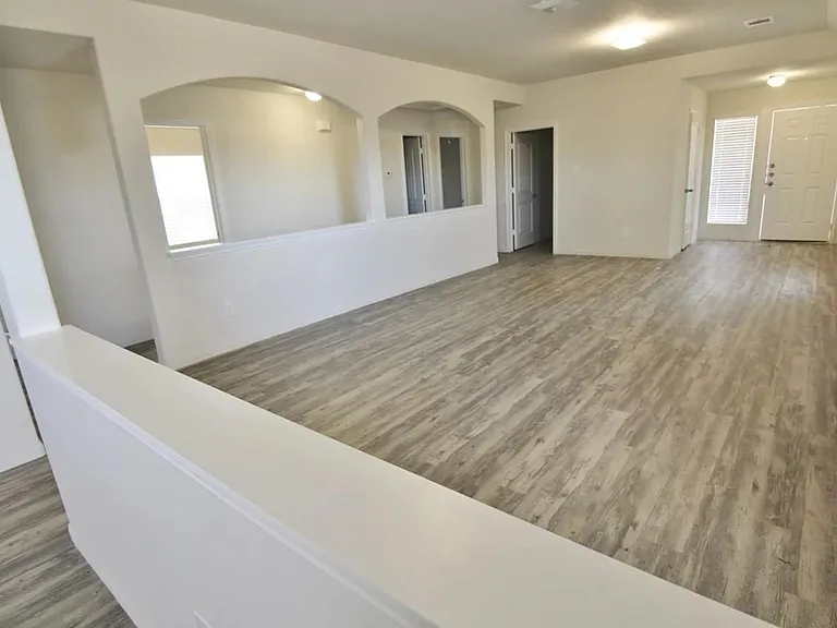 3911 Cary Creek Dr — Photo 5