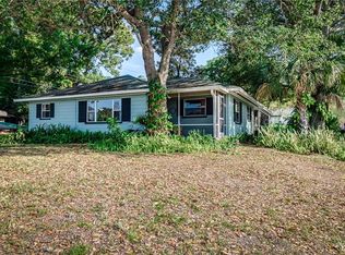 90 Lake Hunter Dr, Lakeland, FL 33803