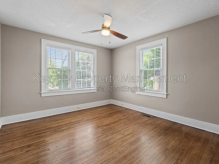 1013 Georgia Ave #A — Photo 15