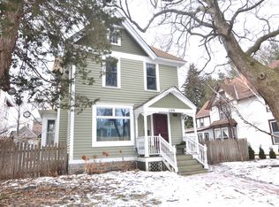 1994 Iglehart Ave, Saint Paul, MN 55104