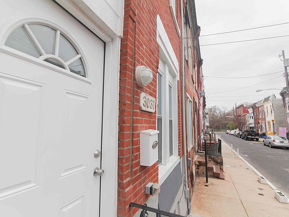 3rd image of 2157 N Corlies St