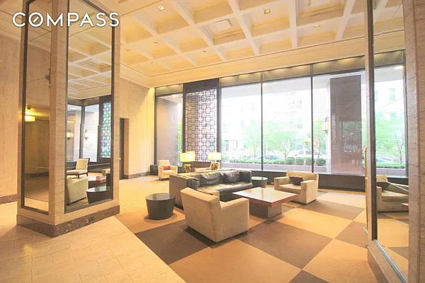 Rented by Compass | media 23