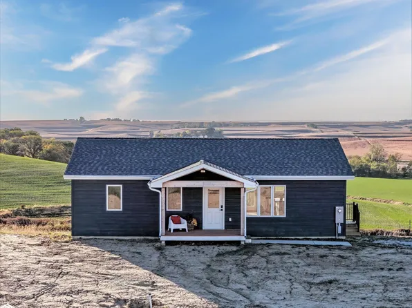 820 Cedar Rd, Portsmouth, IA 51565