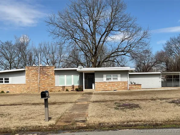 1303 Lehigh Ave, Hartshorne, OK 74547