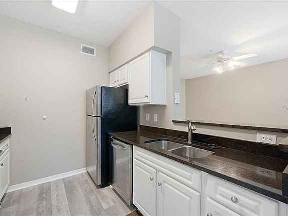 5th image of 1910 E PALM AVENUE #10205
