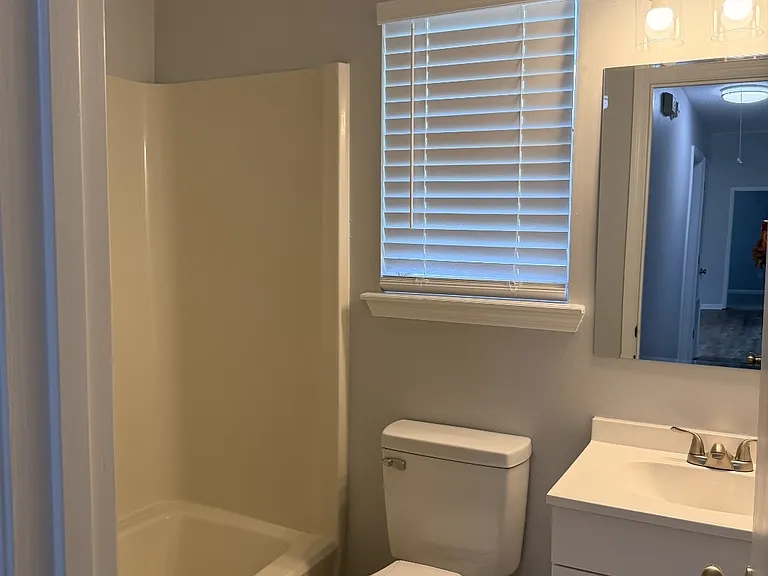1006 Ridgeland Dr — Photo 5