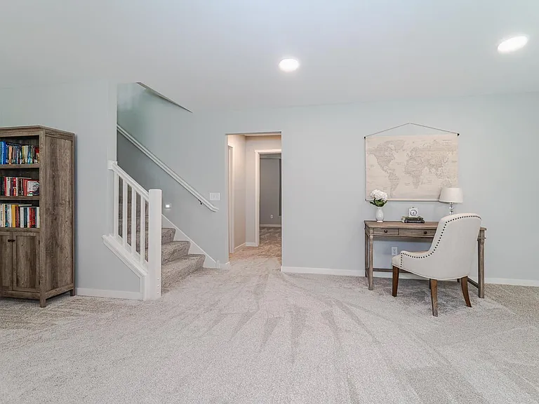 5145 Ranchview Ln N — Photo 27