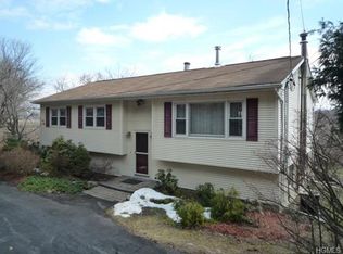 14 Meadow Ave, Chester, NY 10918