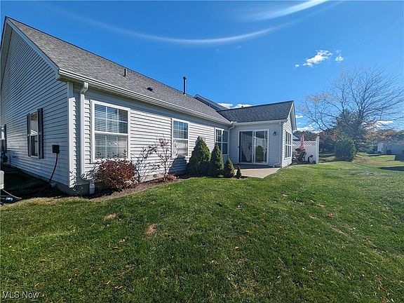 4th image of 186 Heather Ln #60