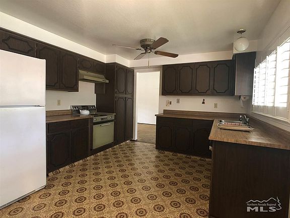 5th image of 3245 Wilma Dr