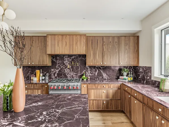 91 Dikeman Street image 12 of 17