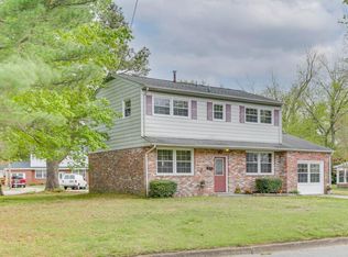 10 Winnard Rd, Hampton, VA 23669