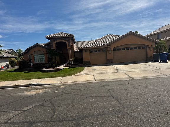 3rd image of 2247 S 42nd Way