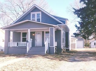 1527 S Home Ave, Independence, MO 64052