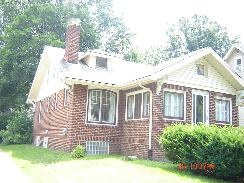 1st image of 1645 10th St