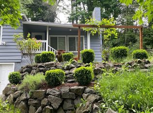 10918 49th Ave S, Seattle, WA 98178