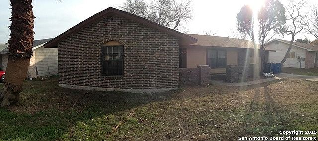 1st image of 5886 Castle Hunt Dr