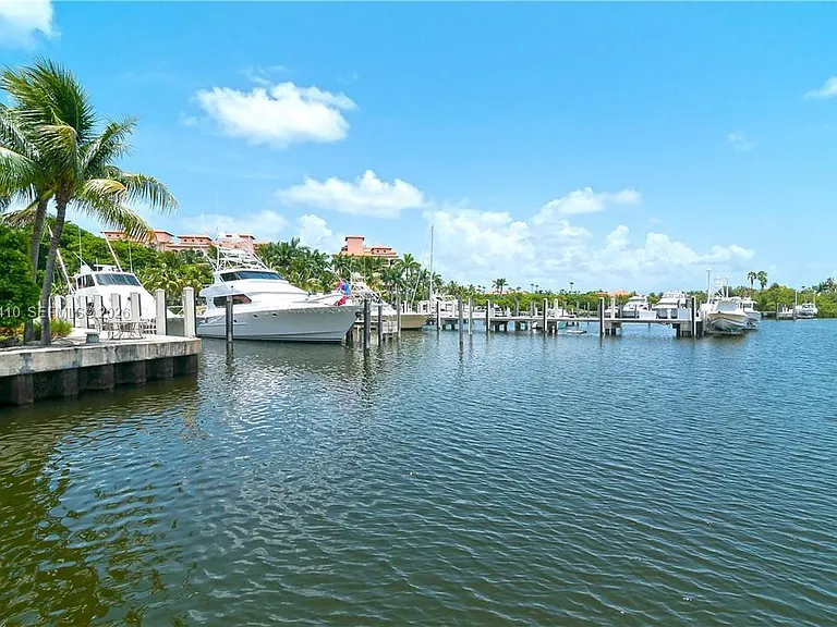 13680 Deering Bay Dr — Photo 20