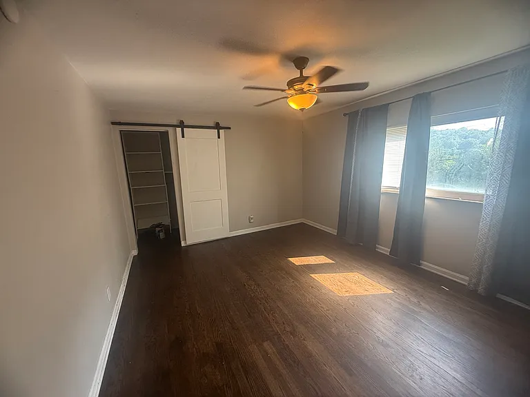 35 Parker Rd — Photo 13