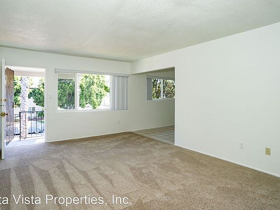 5th image of 4236 Everts St