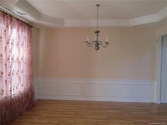 5th image of 2022 Arbor Vista Dr