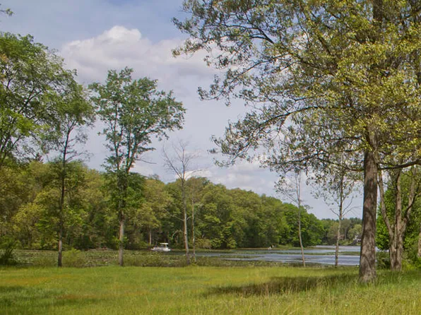 Dutch Settlement St, Dowagiac, MI 49047