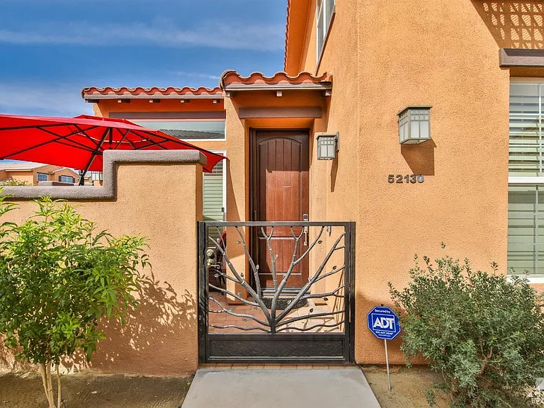 52130 Rosewood Ln — Photo 35