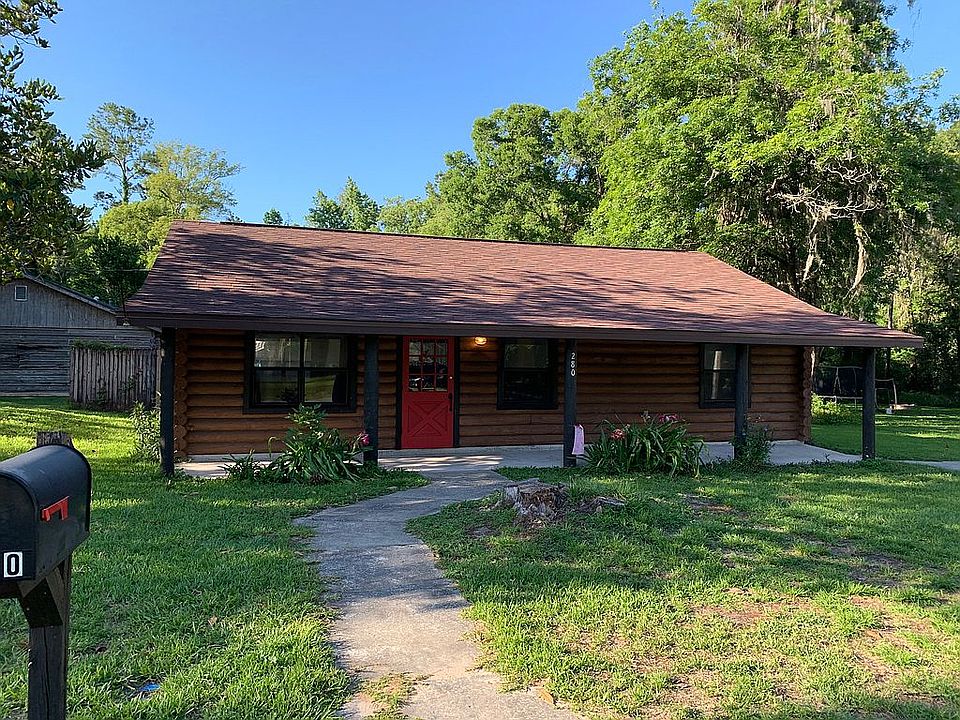 280 Hickory St.  Brooksville