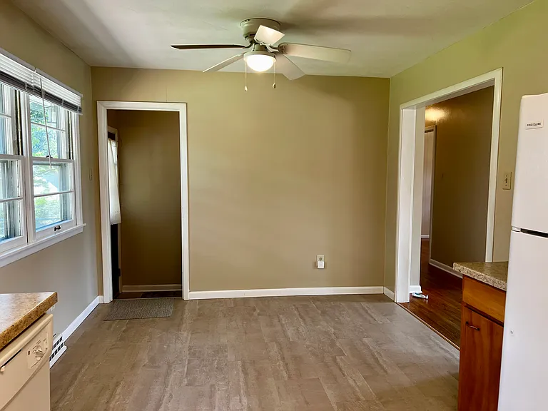 Kitchen and dining area