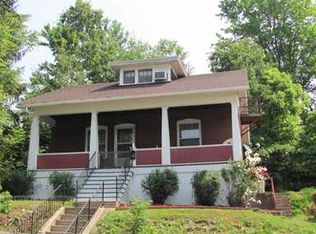 625 Pitcairn Ave, Jeannette, PA 15644