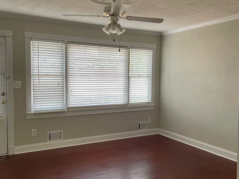 1815 Old Canton Rd — Photo 47