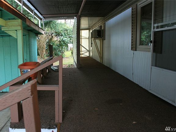 5th image of 11424 36th Dr NE Unit 44