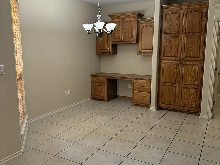 3601 NE Madison Ave — Photo 4