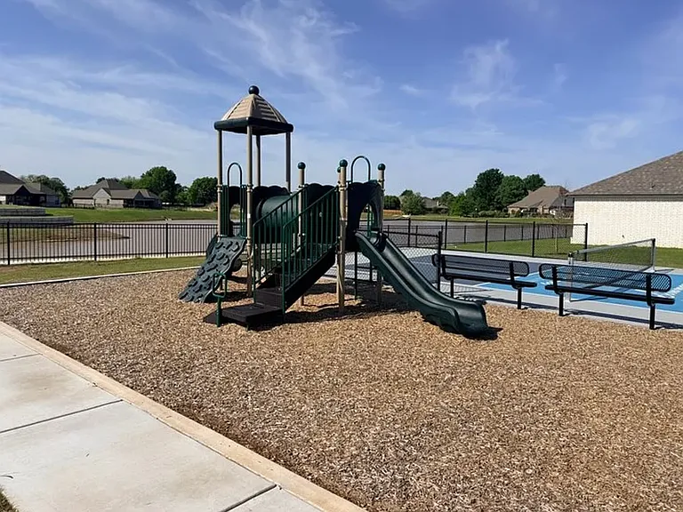 3810 W Laredo Pl — Photo 13