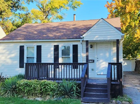 18616 Rockland Ave, Cleveland, OH 44135