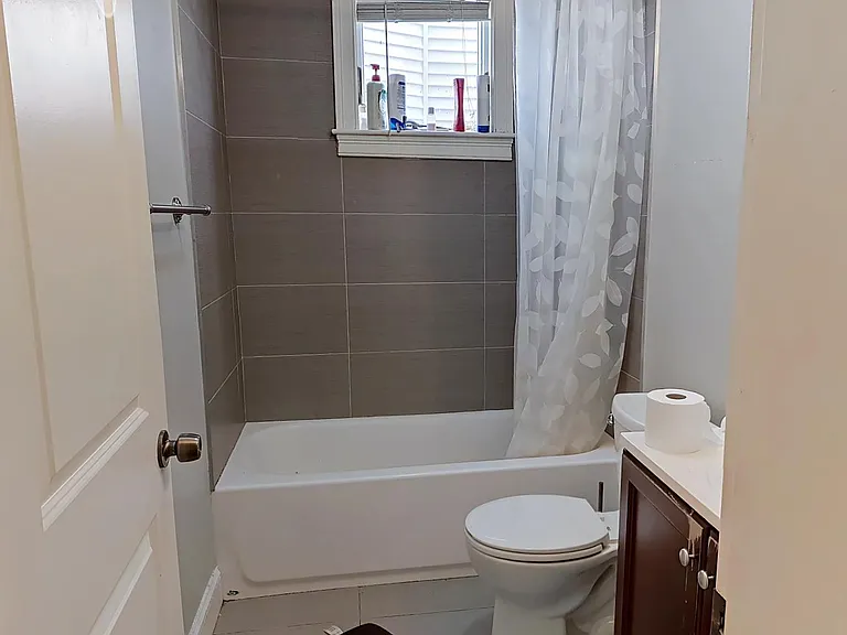 47 Beech Glen St #3 — Photo 5