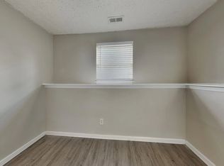 1816 Elkhart Dr, Raleigh, NC 27610