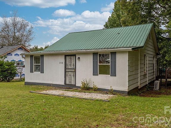 2nd image of 153 Autumn Ln