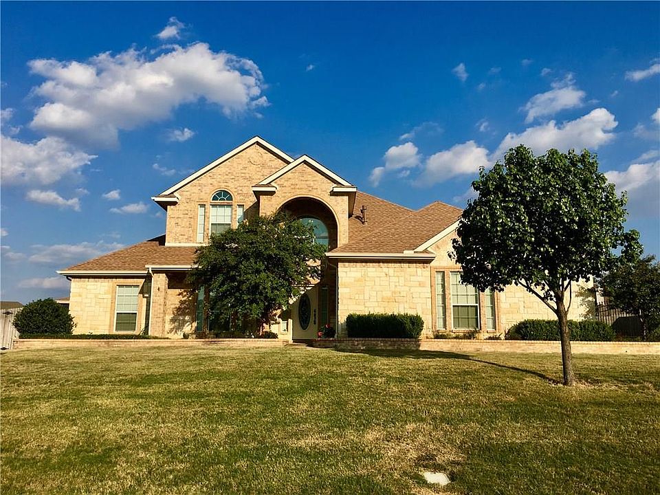 1st image of 625 Winterwood Dr