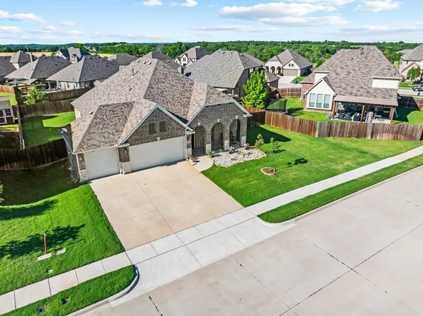 403 Woodbine Dr, Sherman, TX 75092