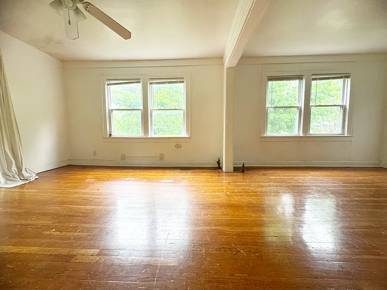 4001 Kenwood Ave #2 — Photo 4