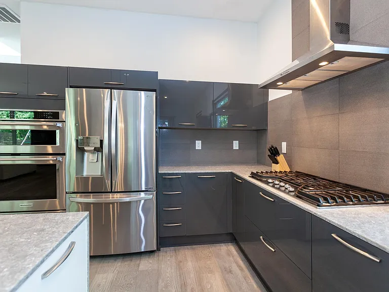 1214 Realta Dr — Photo 15