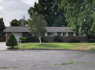 222 Chisholm Trl, Yakima, WA 98908