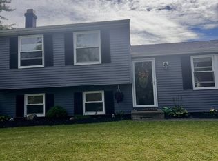 8178 Avoss Ln, Clay, NY 13041