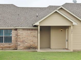 129 Lindas Creek Ln, Weatherford, TX 76088